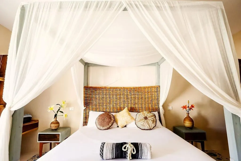 ****  Xscapetulum Hotel Mexico