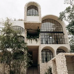 https://apt-casa-zebrina-designer.quintano-roohotels.com